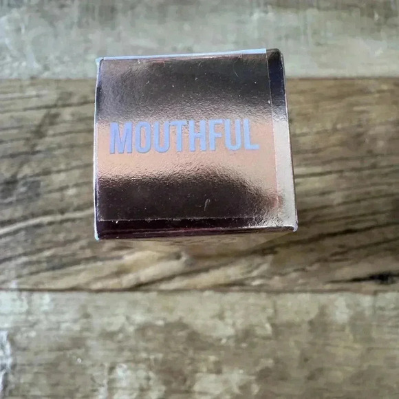 NEW IN BOX Jeffree Star The Gloss ~ Mouthful ~ full size ~ shine sparkle - Picture 3 of 4